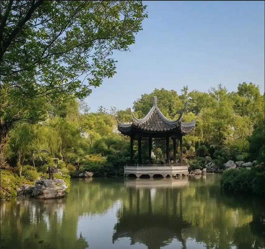 舞钢半知餐饮有限公司